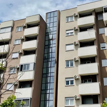 D&d Apartment *